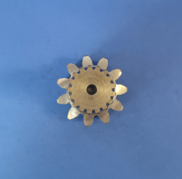 010040A / 20/903618 Drehende Motorwelle Hitachi EX15.2, JCB 8014 - Reductor de giro para Maquinaria de construcción: foto 3 010040A / 20/903618 Drehende Motorwelle Hitachi EX15.2, JCB 8014 - Reductor de giro para Maquinaria de construcción: foto 3