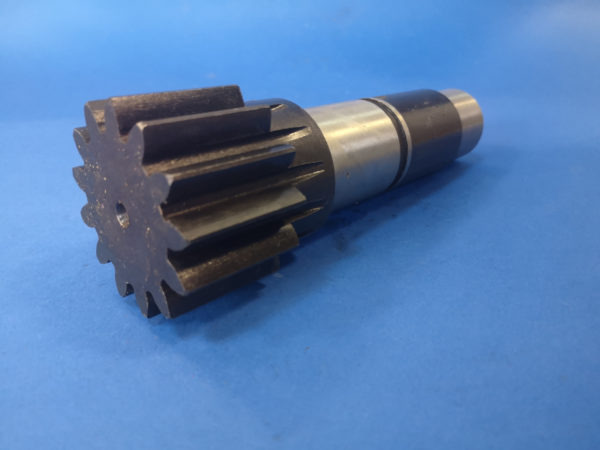 010130A Wałek silnika obrotu - Reductor de giro para Maquinaria de construcción: foto 5 010130A Wałek silnika obrotu - Reductor de giro para Maquinaria de construcción: foto 5