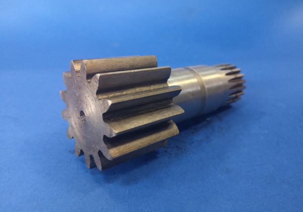 010140A Hitachi EX15.2 Swing Motor Shaft - Reductor de giro para Maquinaria de construcción: foto 5 010140A Hitachi EX15.2 Swing Motor Shaft - Reductor de giro para Maquinaria de construcción: foto 5