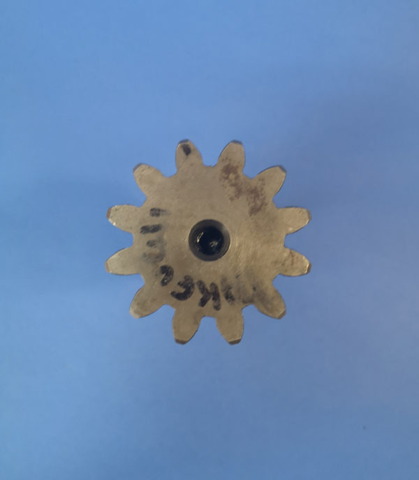 010210A / 1903124703 Wałek silnika obrotu Takeuchi TB016 - Reductor de giro para Maquinaria de construcción: foto 4 010210A / 1903124703 Wałek silnika obrotu Takeuchi TB016 - Reductor de giro para Maquinaria de construcción: foto 4