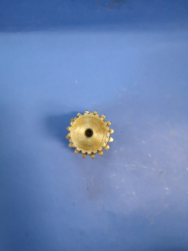 010280A Wałek silnika obrotu Terex TC20 - Reductor de giro para Maquinaria de construcción: foto 3 010280A Wałek silnika obrotu Terex TC20 - Reductor de giro para Maquinaria de construcción: foto 3