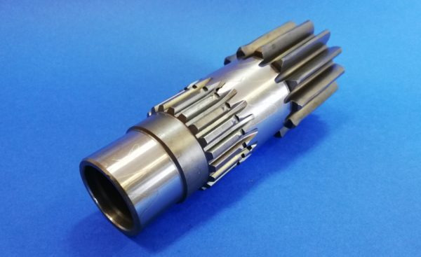 010330A Hitachi EX16-2B Schwenkmotorwelle - Reductor de giro para Maquinaria de construcción: foto 2 010330A Hitachi EX16-2B Schwenkmotorwelle - Reductor de giro para Maquinaria de construcción: foto 2