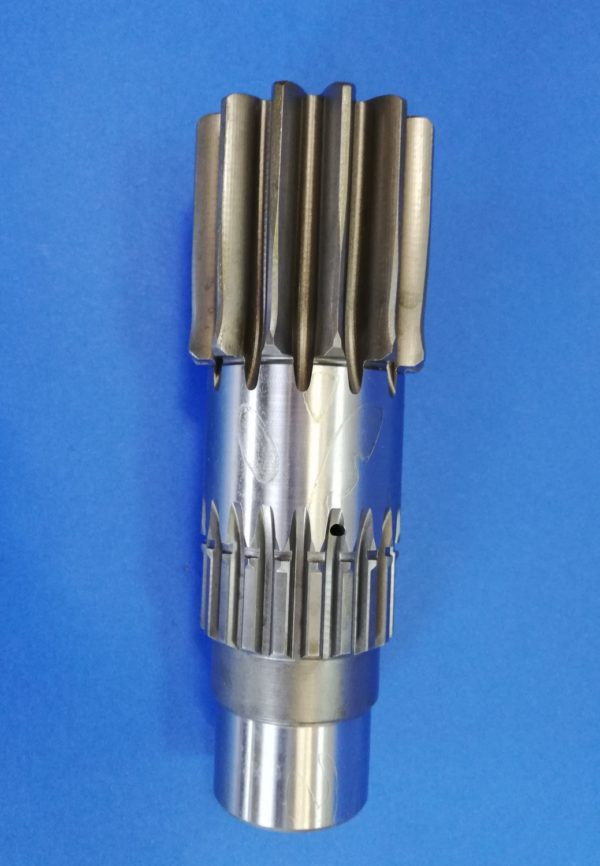 010330A Hitachi EX16-2B Swing Motor Shaft - Reductor de giro para Maquinaria de construcción: foto 4 010330A Hitachi EX16-2B Swing Motor Shaft - Reductor de giro para Maquinaria de construcción: foto 4