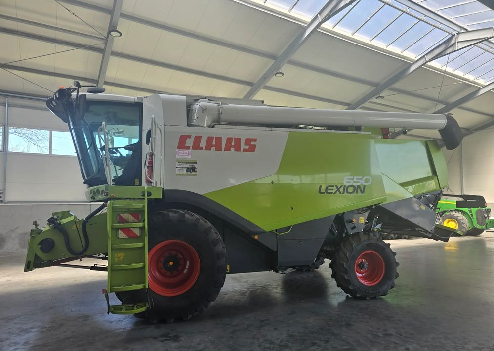 Claas Lexion 650 - Cosechadora de granos: foto 1 Claas Lexion 650 - Cosechadora de granos: foto 1