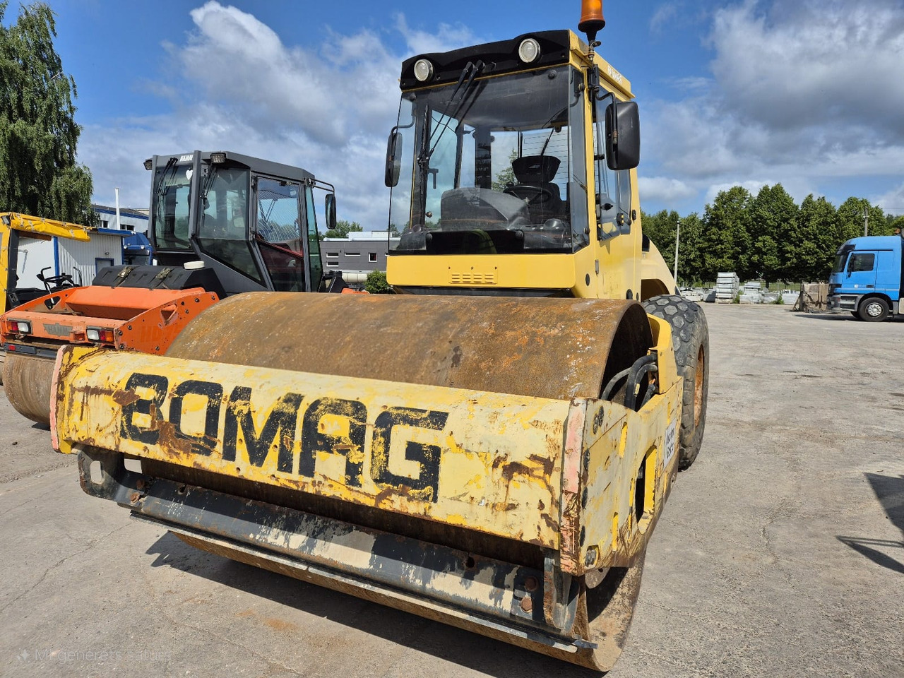 BOMAG BW211 D-4 - Compactador: foto 2 BOMAG BW211 D-4 - Compactador: foto 2