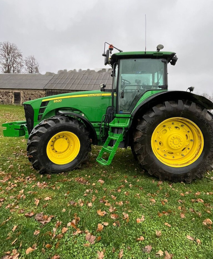 John Deere 8530 - Tractor: foto 1 John Deere 8530 - Tractor: foto 1