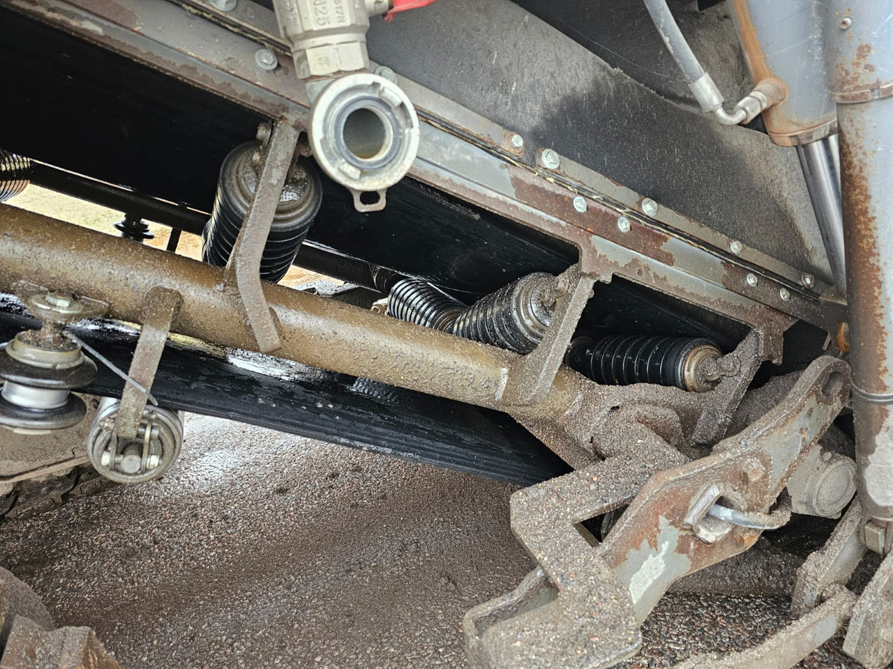 WIRTGEN W220 - Fresadora en frío: foto 5 WIRTGEN W220 - Fresadora en frío: foto 5