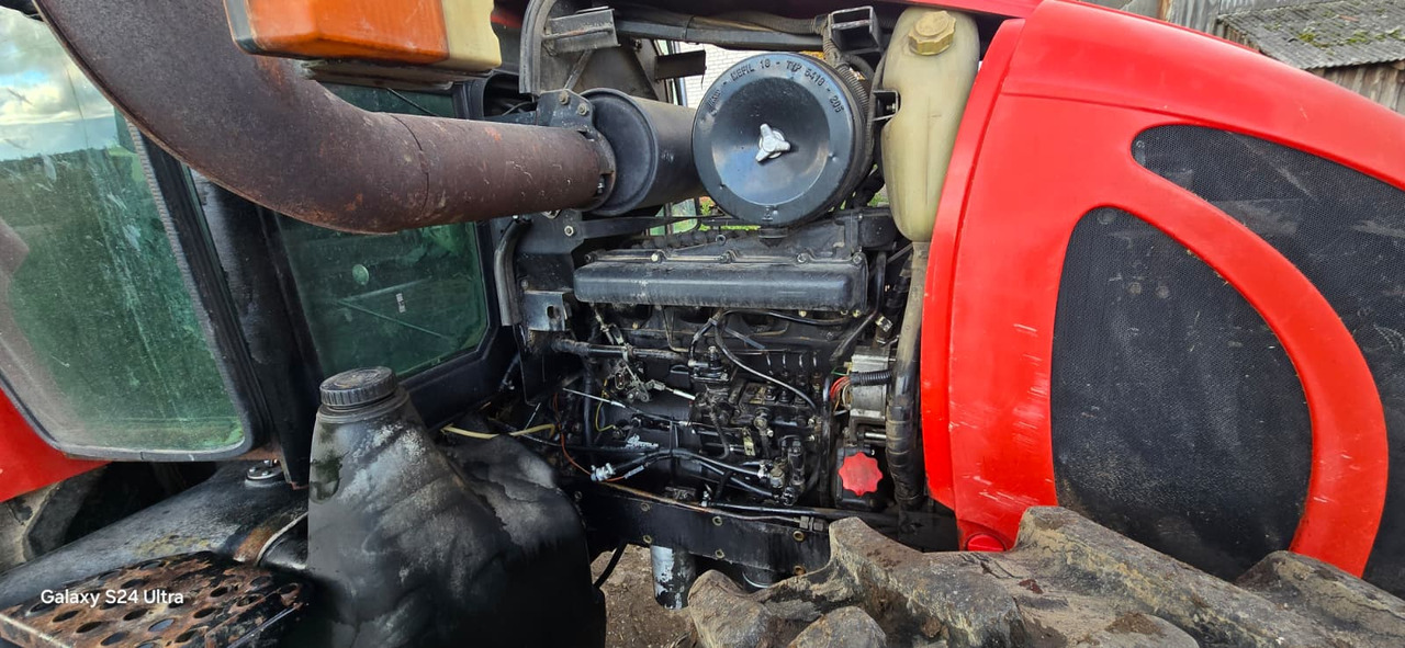 ZETOR Forterra 10641 - Tractor: foto 4 ZETOR Forterra 10641 - Tractor: foto 4