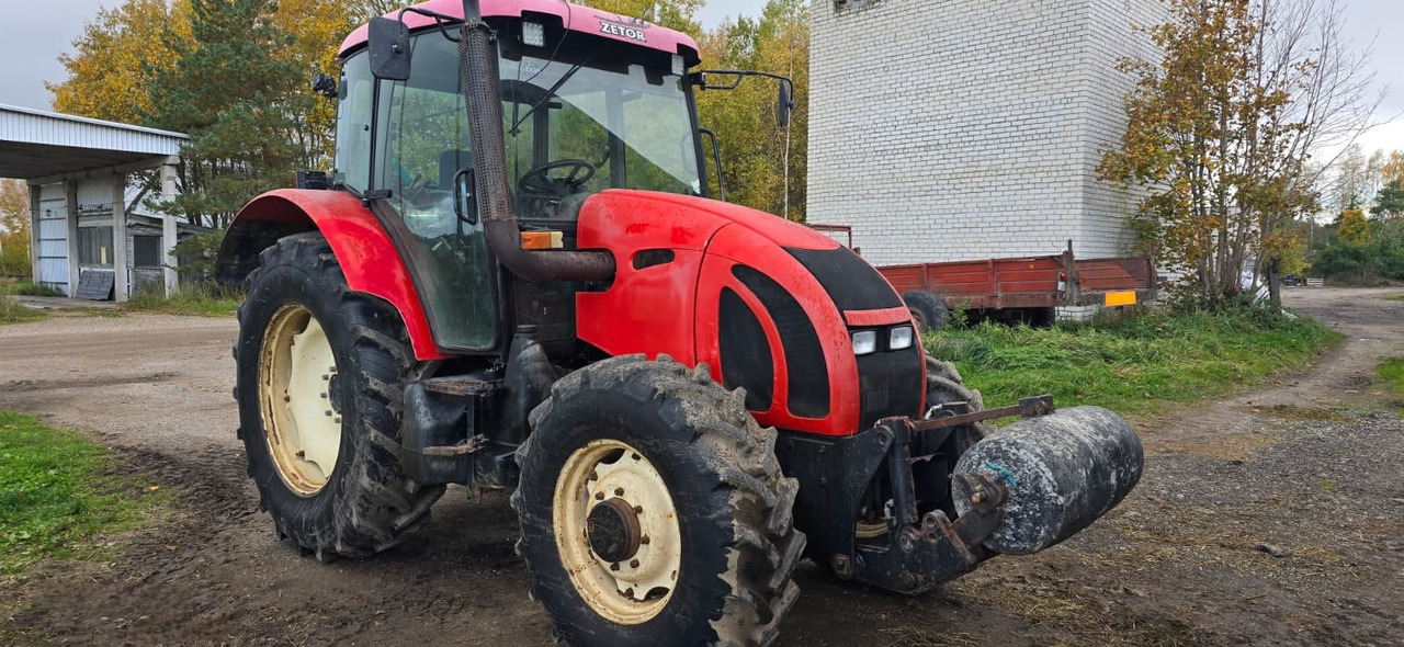 ZETOR Forterra 10641 - Tractor: foto 2 ZETOR Forterra 10641 - Tractor: foto 2