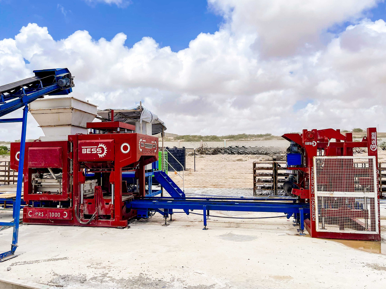 Fully Automatic Concrete Block Machine | PRS-1000 Bess Machine - Máquina bloquera: foto 5 Fully Automatic Concrete Block Machine | PRS-1000 Bess Machine - Máquina bloquera: foto 5