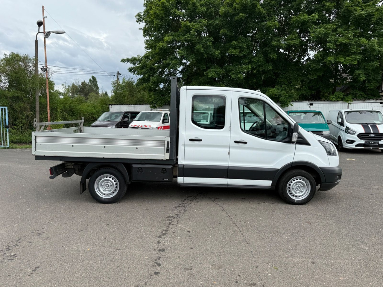 Ford Transit Pritsche 310 L2 Doppelkabine - Caja abierta furgoneta, Furgoneta combi: foto 3 Ford Transit Pritsche 310 L2 Doppelkabine - Caja abierta furgoneta, Furgoneta combi: foto 3
