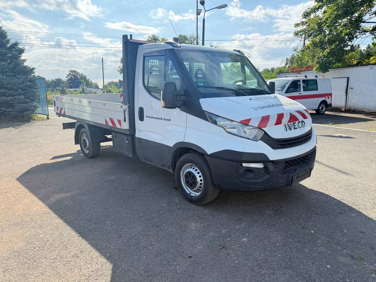 Iveco Daily 35 S 12 - Caja abierta furgoneta: foto 1 Iveco Daily 35 S 12 - Caja abierta furgoneta: foto 1