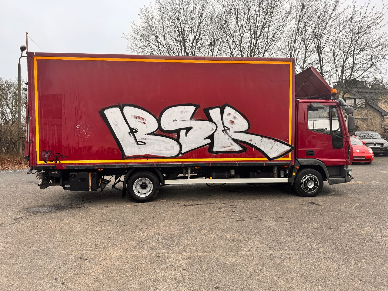 Iveco ML 80 E 21 - Camión caja cerrada: foto 5 Iveco ML 80 E 21 - Camión caja cerrada: foto 5