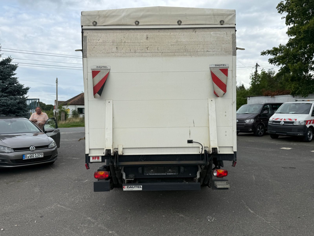 MAN TGE 6.180 27 TKM !! - Furgoneta con caja de lona: foto 5 MAN TGE 6.180 27 TKM !! - Furgoneta con caja de lona: foto 5