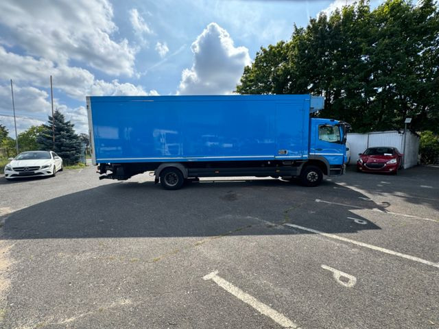 Mercedes-Benz Atego 1218 L - Camión frigorífico: foto 5 Mercedes-Benz Atego 1218 L - Camión frigorífico: foto 5