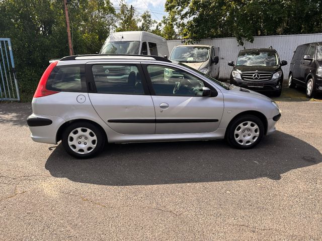 Peugeot 206 SW Grand Filou Cool - Coche familiar: foto 5 Peugeot 206 SW Grand Filou Cool - Coche familiar: foto 5