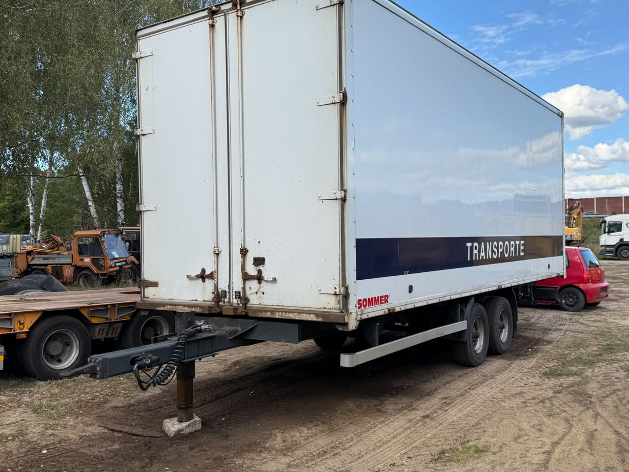 Sommer ZG 10 TP Durchladesystem - Remolque caja cerrada: foto 4 Sommer ZG 10 TP Durchladesystem - Remolque caja cerrada: foto 4