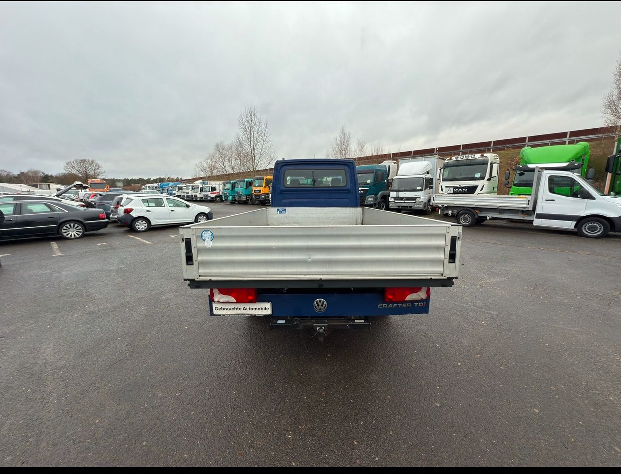 Volkswagen Crafter Pritsche 35 lang L3 Doppelkabine - Caja abierta furgoneta: foto 5 Volkswagen Crafter Pritsche 35 lang L3 Doppelkabine - Caja abierta furgoneta: foto 5