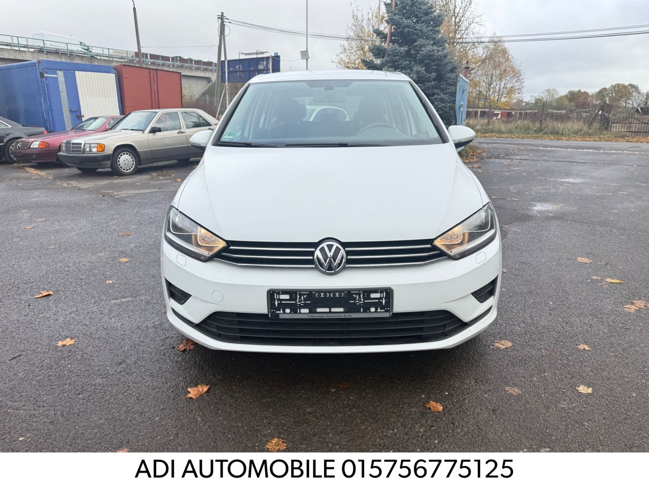 Volkswagen Golf Sportsvan VII Trendline - Hatchback: foto 1 Volkswagen Golf Sportsvan VII Trendline - Hatchback: foto 1