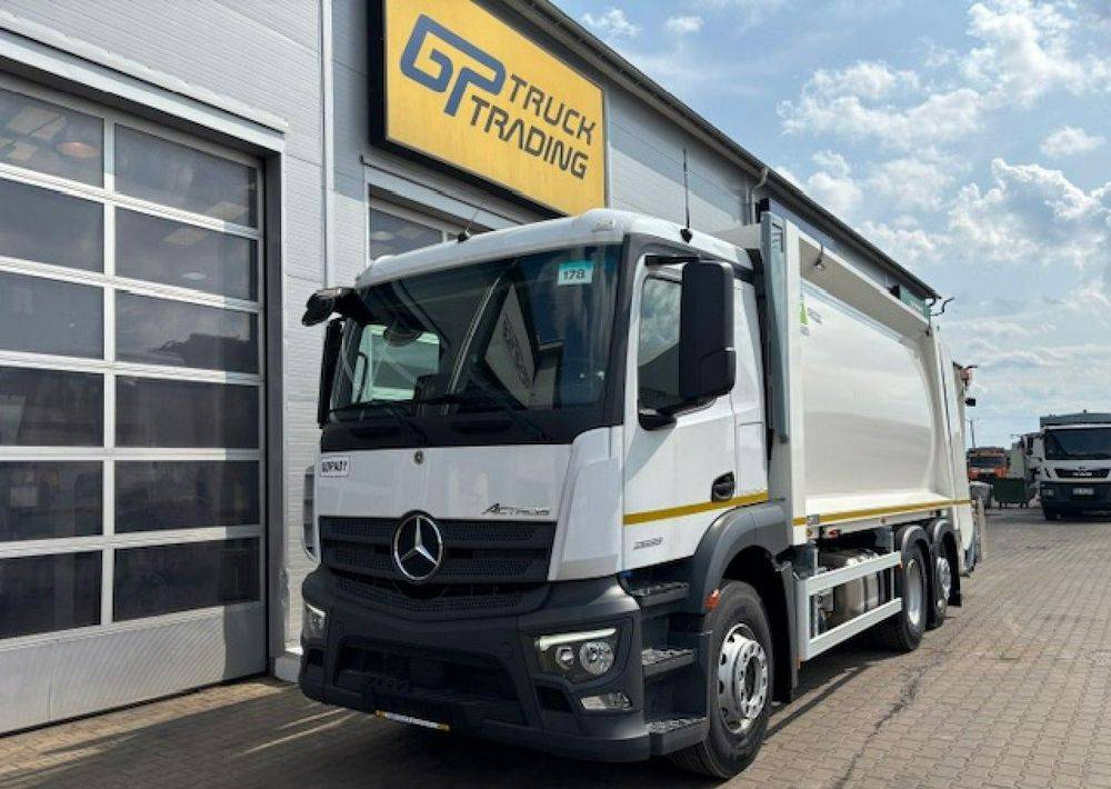 Mercedes-Benz Actros - Camión de basura: foto 1 Mercedes-Benz Actros - Camión de basura: foto 1
