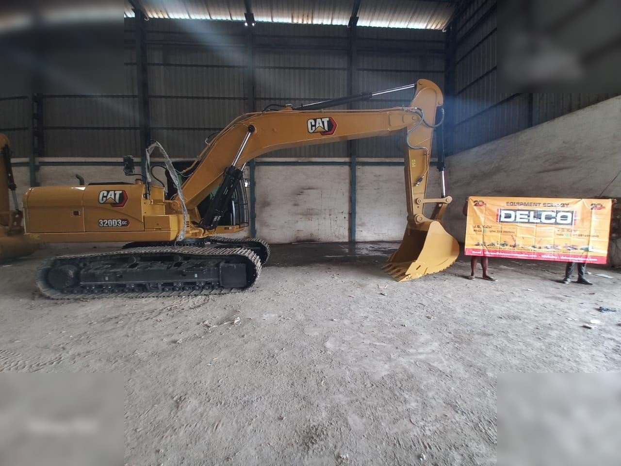 Excavadora de cadenas nuevo CATERPILLAR 320D3GC: foto 9