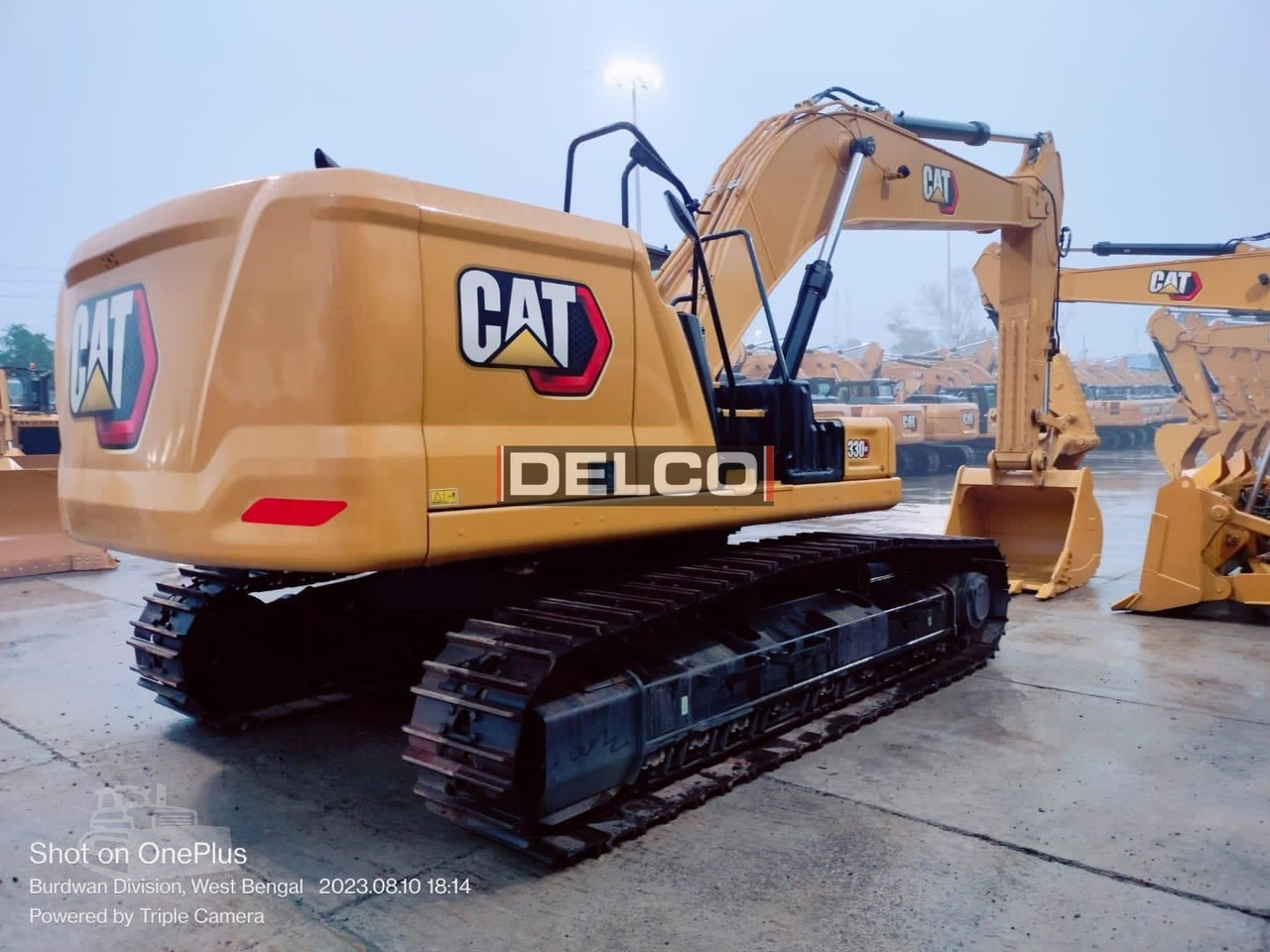 CATERPILLAR 330GC - Excavadora de cadenas: foto 1 CATERPILLAR 330GC - Excavadora de cadenas: foto 1