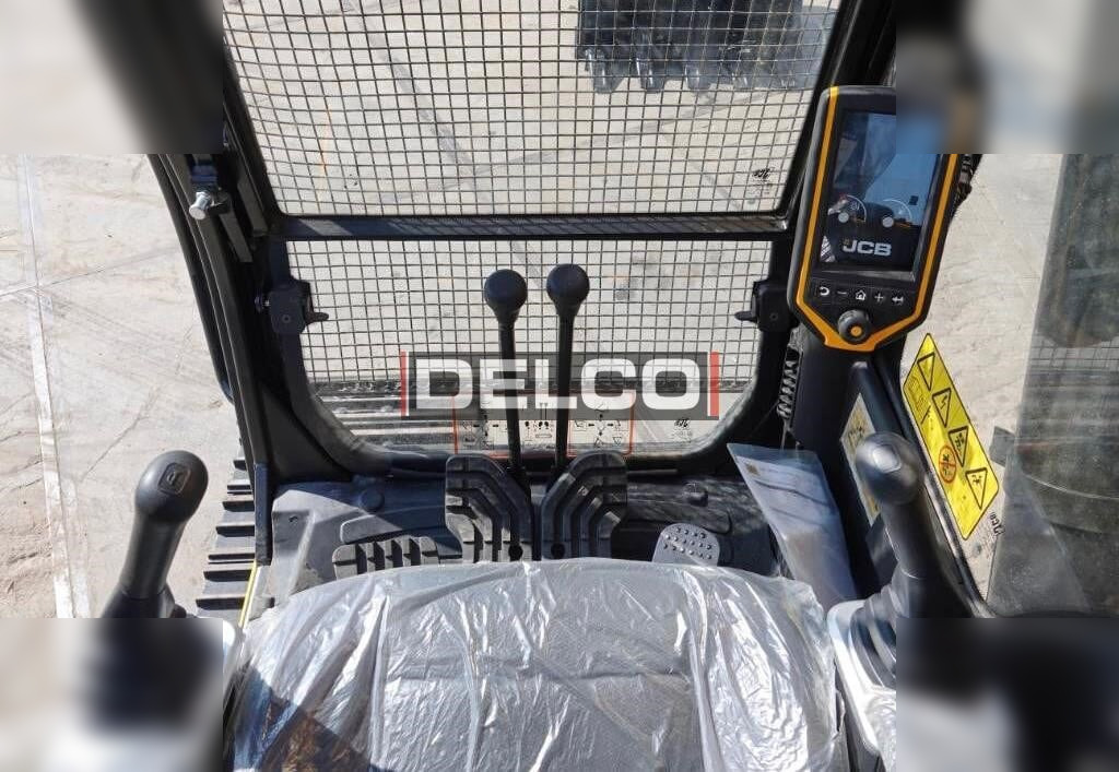 Excavadora de cadenas nuevo JCB 225 LC: foto 9