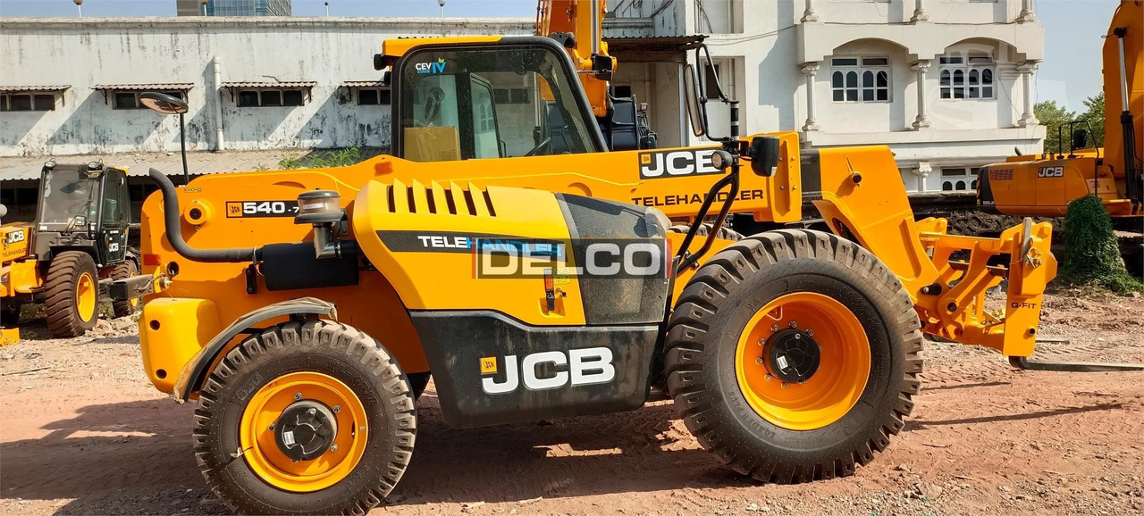 JCB 540-70 - Manipulador telescópico: foto 1 JCB 540-70 - Manipulador telescópico: foto 1