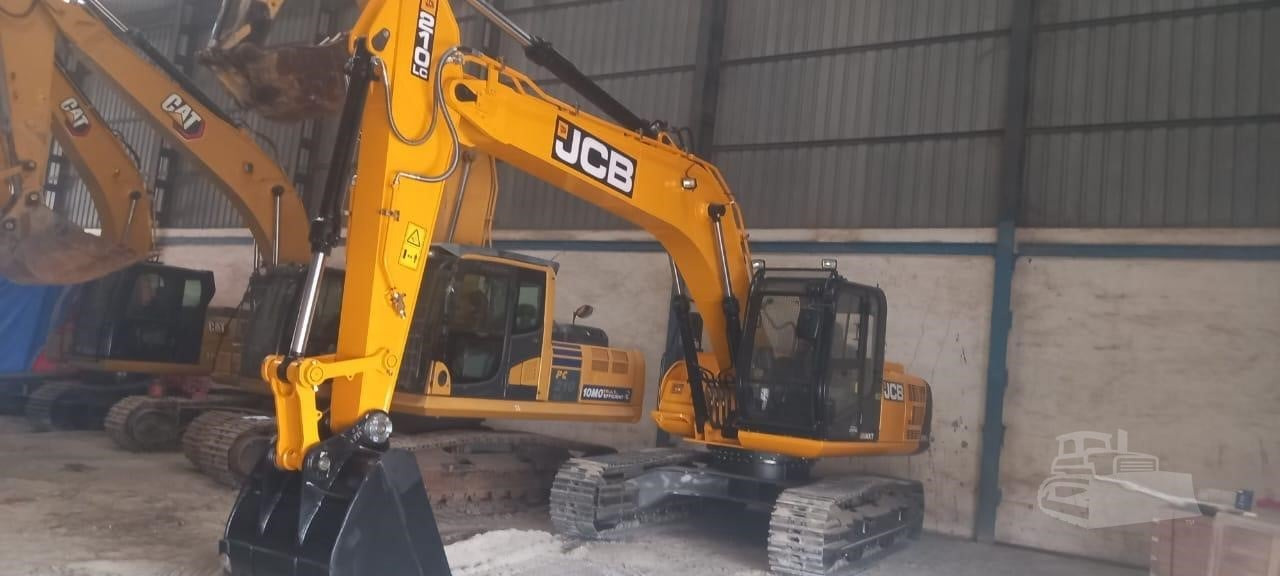 JCB JS210 LC - Excavadora de cadenas: foto 1 JCB JS210 LC - Excavadora de cadenas: foto 1
