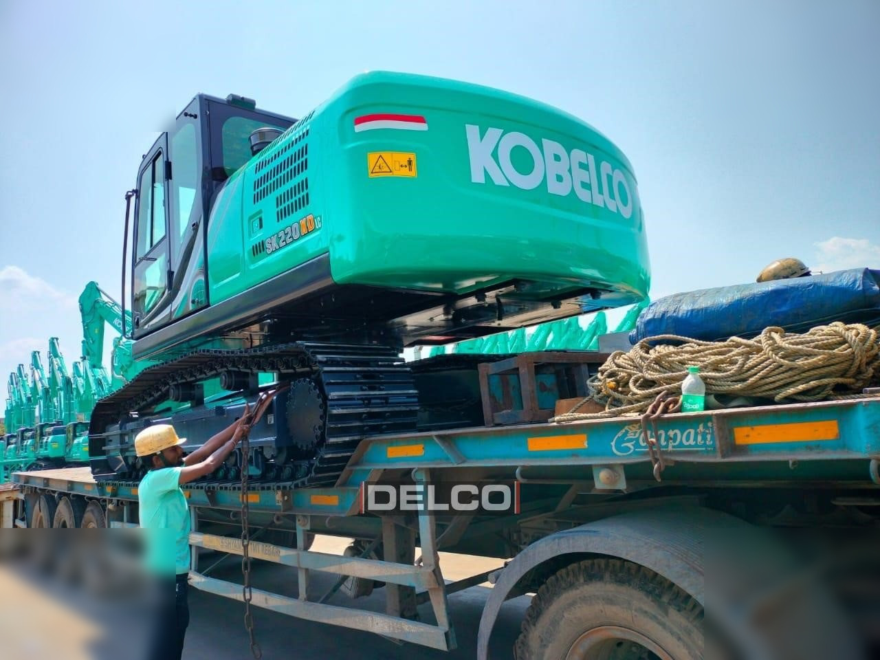 Excavadora de cadenas nuevo KOBELCO SK220: foto 13 Excavadora de cadenas nuevo KOBELCO SK220: foto 13