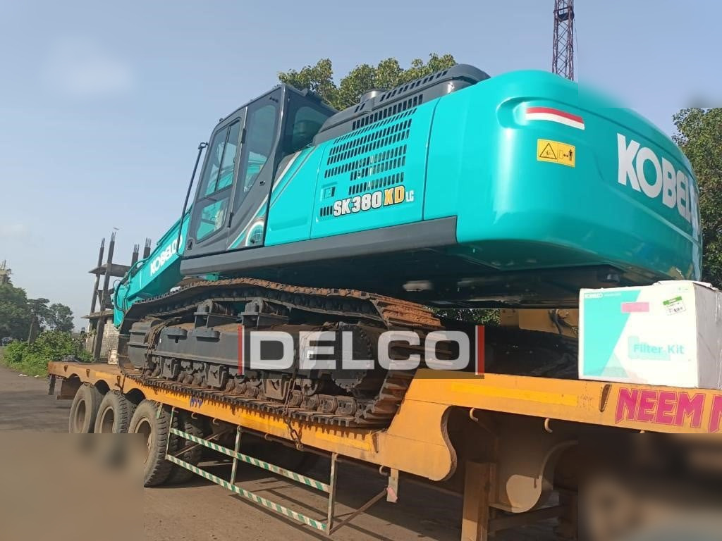 KOBELCO SK380XD LC-10 - Excavadora de cadenas: foto 5 KOBELCO SK380XD LC-10 - Excavadora de cadenas: foto 5