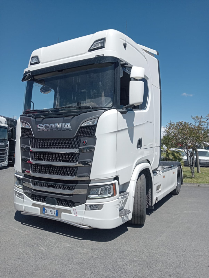 Cabeza tractora SCANIA S540A4X2NB: foto 1