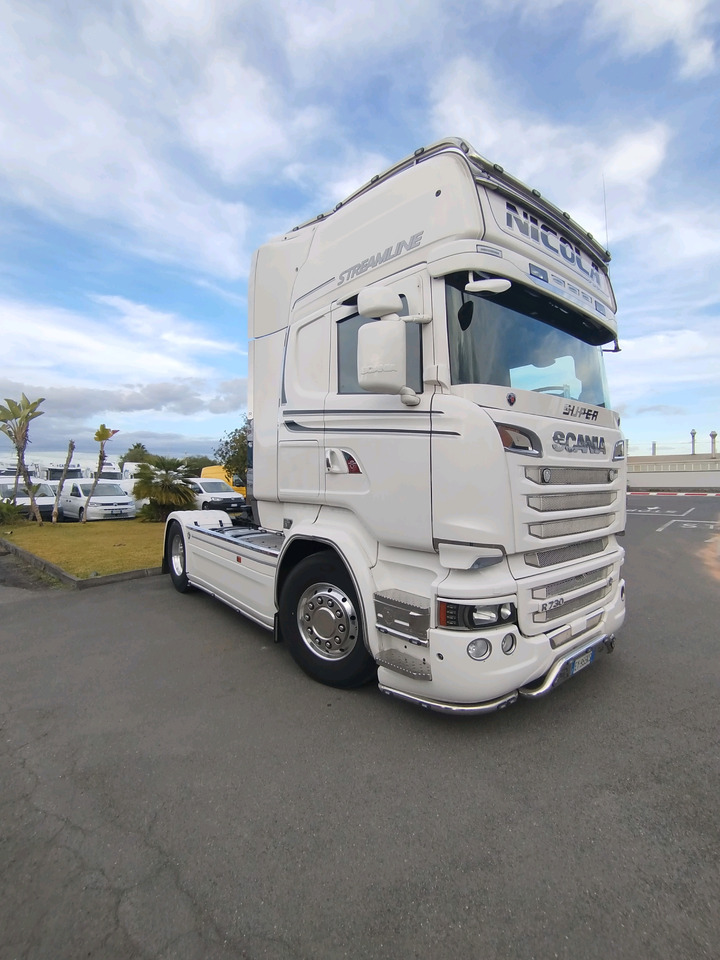 Cabeza tractora Scania R730: foto 8