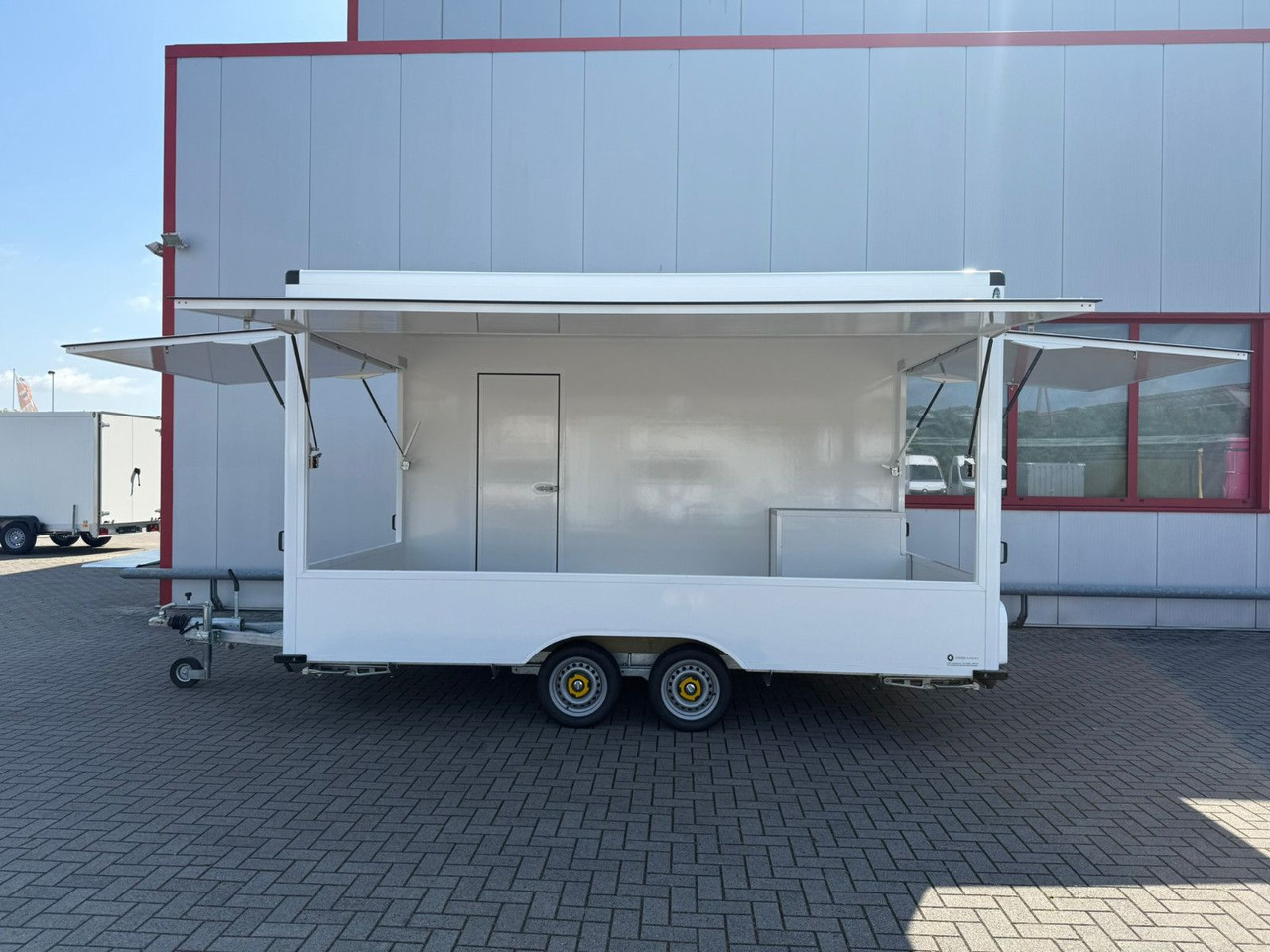 Esselmann Karello 4.2i ESSELMANN - Remolque venta ambulante: foto 1 Esselmann Karello 4.2i ESSELMANN - Remolque venta ambulante: foto 1