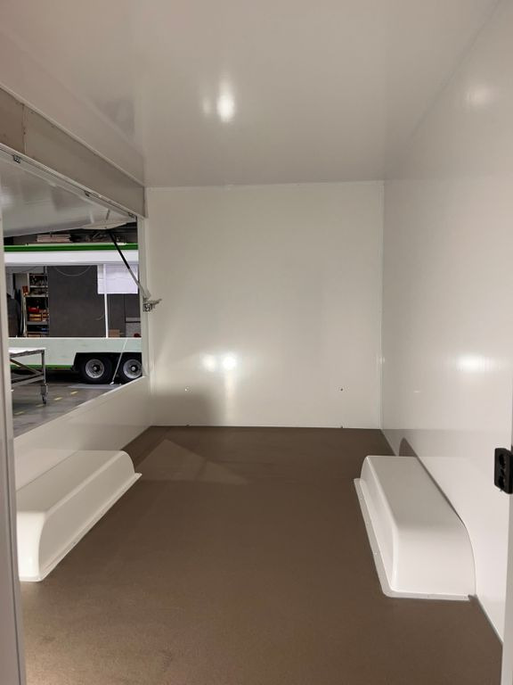 Esselmann Sandwich Anhänger Karello 4.2 Esselmann Sandwich Anhänger Karello 4.2 - Remolque venta ambulante: foto 5 Esselmann Sandwich Anhänger Karello 4.2 Esselmann Sandwich Anhänger Karello 4.2 - Remolque venta ambulante: foto 5