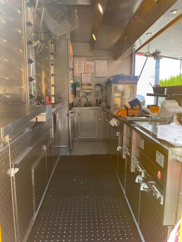 Fiat Hähnchengrill mobil Foodtruck - Camión tienda: foto 5 Fiat Hähnchengrill mobil Foodtruck - Camión tienda: foto 5