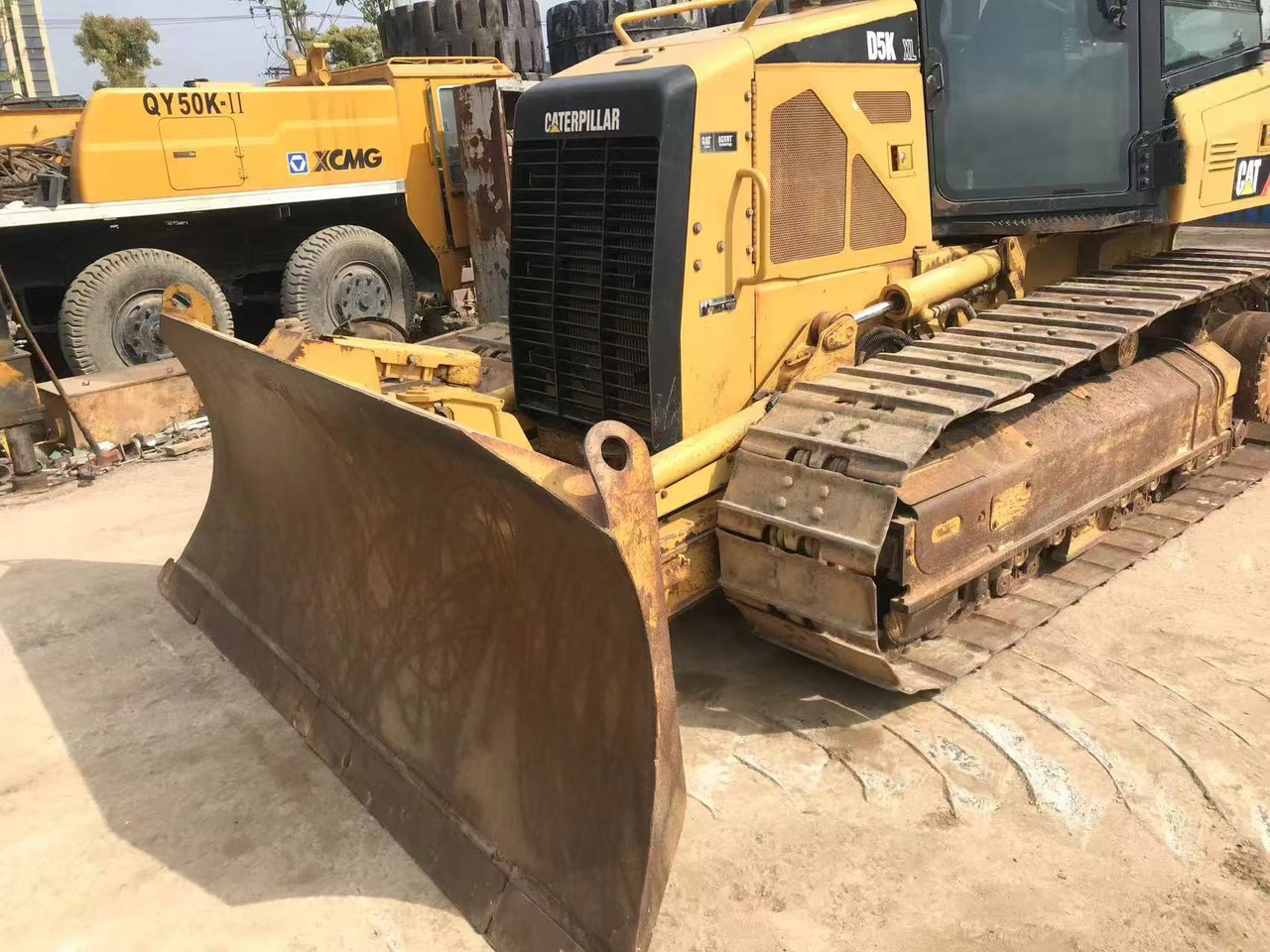 CAT D5K - Bulldozer: foto 3 CAT D5K - Bulldozer: foto 3