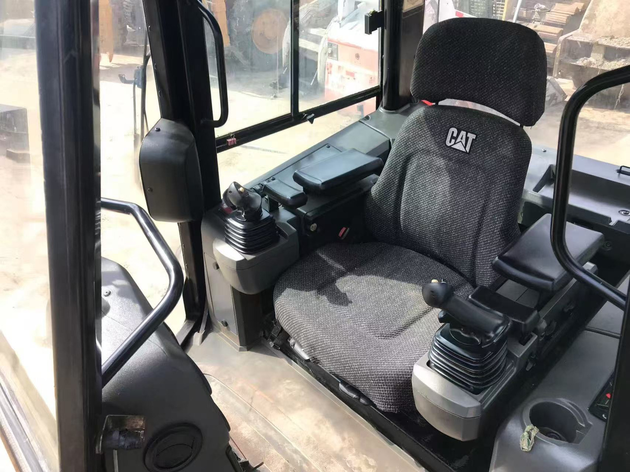 CAT D5K - Bulldozer: foto 5 CAT D5K - Bulldozer: foto 5