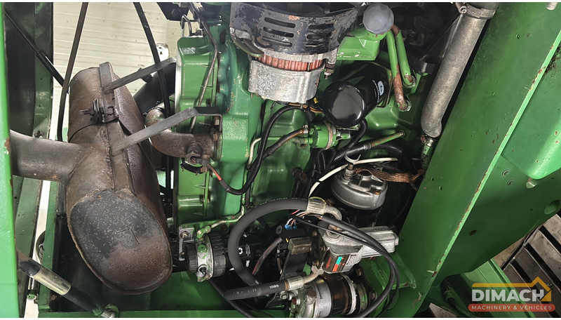 John Deere 4400 John Deere 4400 verreiker met motorproblemen! loopt niet. - Manipulador telescópico: foto 5 John Deere 4400 John Deere 4400 verreiker met motorproblemen! loopt niet. - Manipulador telescópico: foto 5