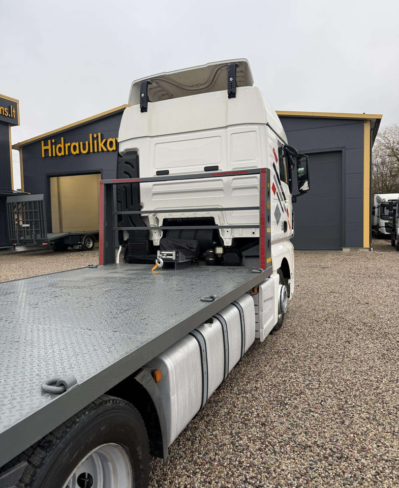 MAN TGX 26.430 - Camión portavehículos: foto 3 MAN TGX 26.430 - Camión portavehículos: foto 3