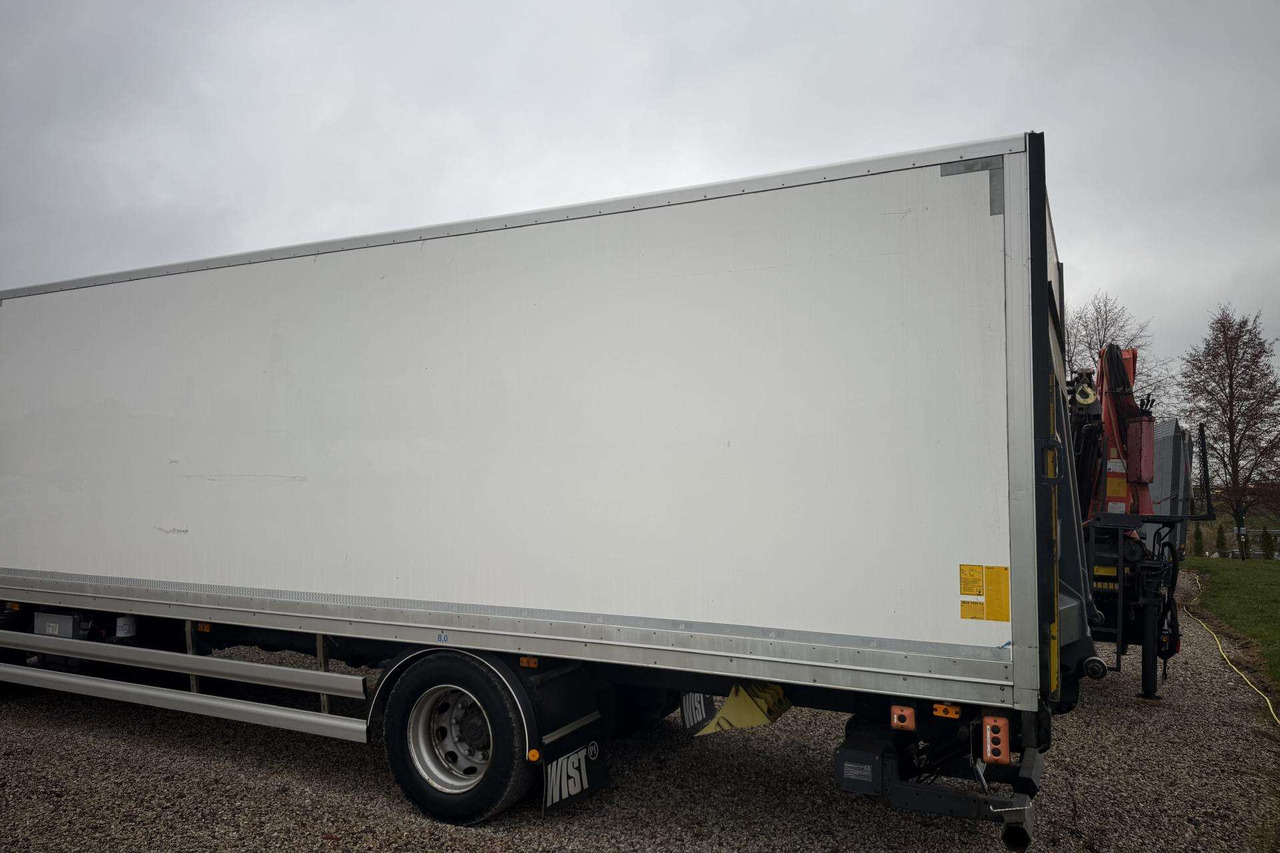 Volvo Kėbulas - Camión caja cerrada: foto 2 Volvo Kėbulas - Camión caja cerrada: foto 2