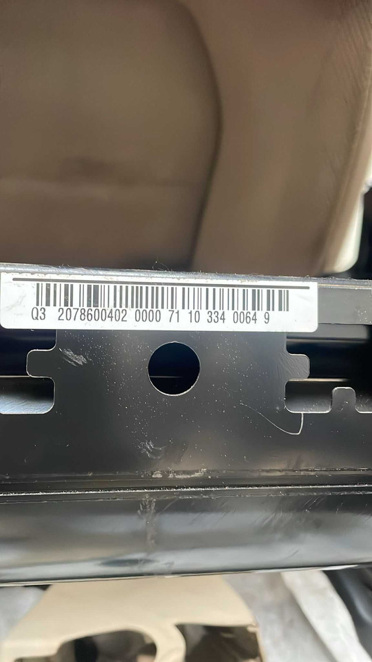 Fotele do Mercedes W 207 kabrio - Asiento para Coche: foto 4 Fotele do Mercedes W 207 kabrio - Asiento para Coche: foto 4