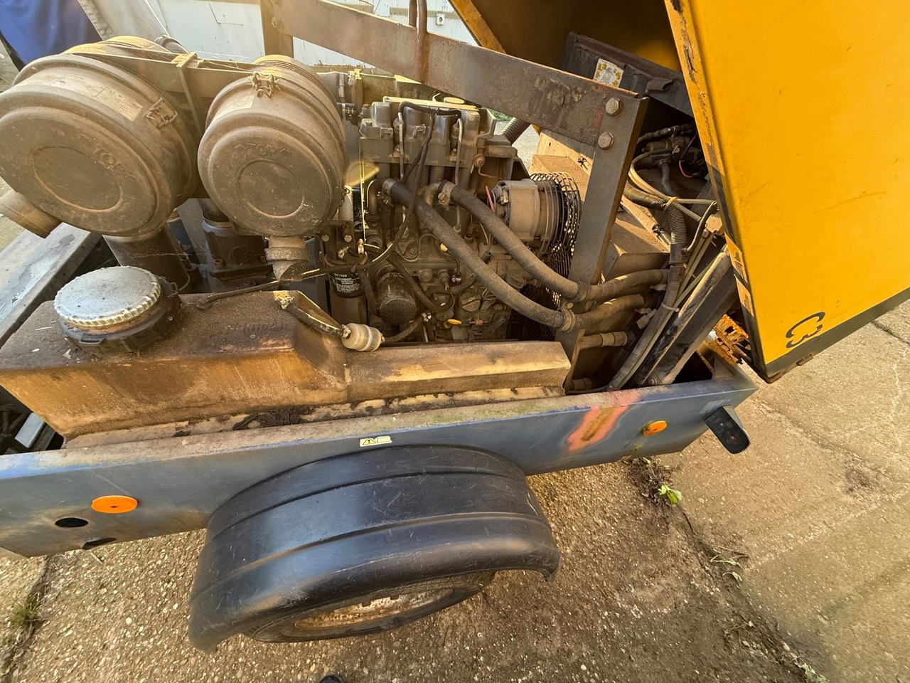 Compresor de aire CompAir  K 461: foto 6