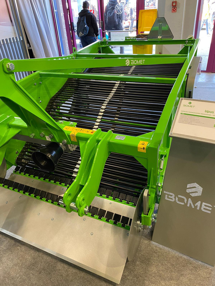 Arrancadora de patatas nuevo Bomet Siebkettenroder / Potato digger / Arracheuse de pomme de terre / Scavapatate / Cavador de patatas / 2-рядная картофелекопалка / Kopaczka do ziemniaków: foto 21 Arrancadora de patatas nuevo Bomet Siebkettenroder / Potato digger / Arracheuse de pomme de terre / Scavapatate / Cavador de patatas / 2-рядная картофелекопалка / Kopaczka do ziemniaków: foto 21