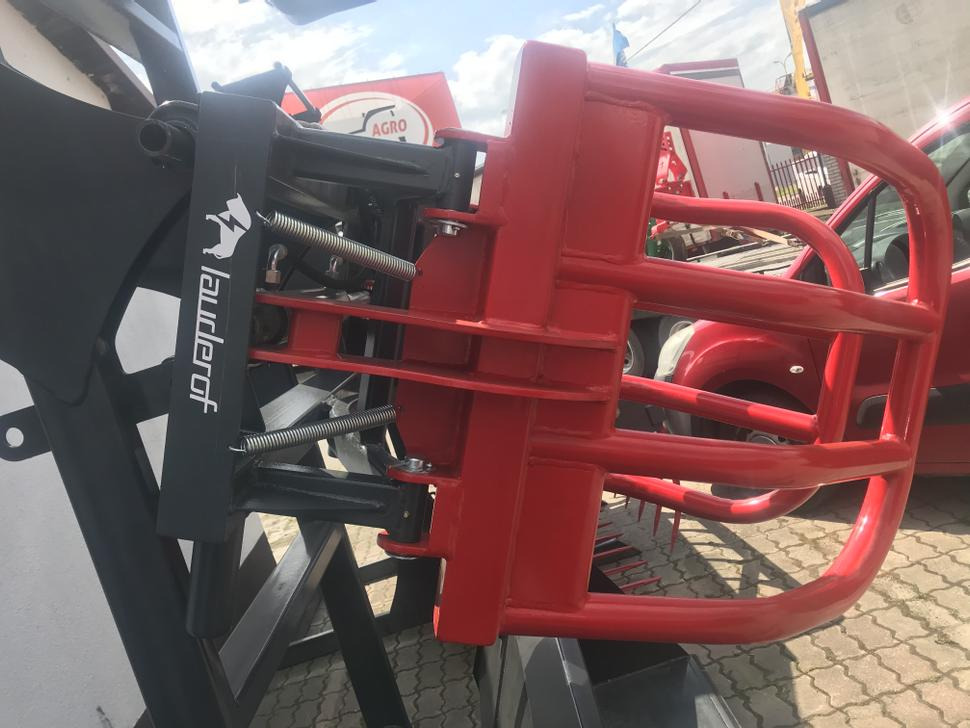 Lauderof Ballenzange / Bale grab / Pince à balles / Pinze per balle / Захват для рулонов / Chwytak do bel - Pinza de manipulación para Tractor: foto 2 Lauderof Ballenzange / Bale grab / Pince à balles / Pinze per balle / Захват для рулонов / Chwytak do bel - Pinza de manipulación para Tractor: foto 2