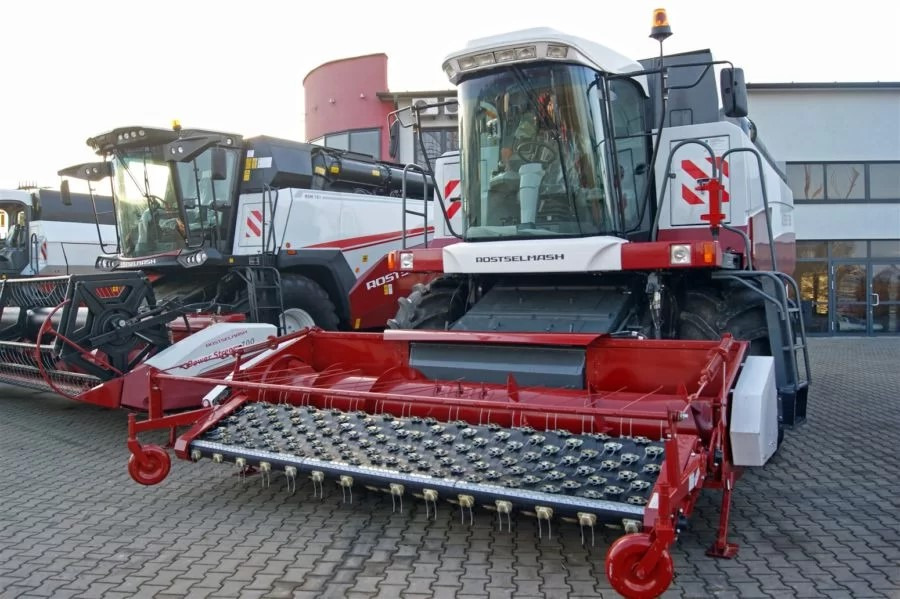 Lupus Schwadaufnehmer / Pickup header / Ramasseurs d'andains / Recogedor de hileras / Raccoglitore di andane / Подборщик валков / Podbieracz pokosów 3,4 m - Accesorios para cosechadoras: foto 4 Lupus Schwadaufnehmer / Pickup header / Ramasseurs d'andains / Recogedor de hileras / Raccoglitore di andane / Подборщик валков / Podbieracz pokosów 3,4 m - Accesorios para cosechadoras: foto 4