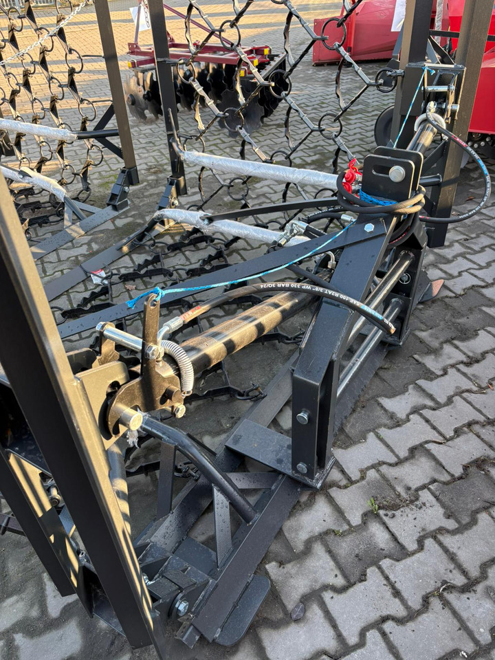 Metal-Technik Wiesenegge / Meadow harrow / Herse de prairie / Strigliatrice / Lanza de prado / Полевая волокуша / Włóka łąkowa 6 m - Rastra de cadenas: foto 3 Metal-Technik Wiesenegge / Meadow harrow / Herse de prairie / Strigliatrice / Lanza de prado / Полевая волокуша / Włóka łąkowa 6 m - Rastra de cadenas: foto 3
