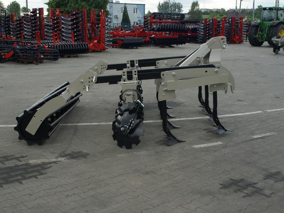 Cultivador nuevo ROLEX Flügelschargrubber / Stubble cultivator / Dechaumeur à dents / Aratri stoppiatori / Стерневой культиватор / Agregat podorywkowy 3 m: foto 8 Cultivador nuevo ROLEX Flügelschargrubber / Stubble cultivator / Dechaumeur à dents / Aratri stoppiatori / Стерневой культиватор / Agregat podorywkowy 3 m: foto 8