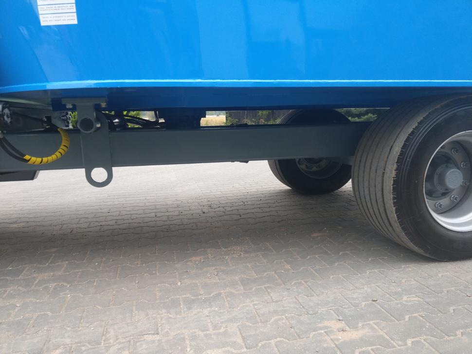 ZAMET Futtermischwagen / Feed mixer / Melangeuse / Carro miscelatore / Vagoneta de alimentación /Кормораздатчик / Wóz paszowy 16 m3 - Desensiladora: foto 3 ZAMET Futtermischwagen / Feed mixer / Melangeuse / Carro miscelatore / Vagoneta de alimentación /Кормораздатчик / Wóz paszowy 16 m3 - Desensiladora: foto 3