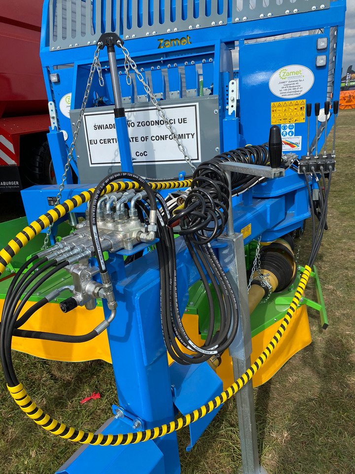 Remolque autocargador nuevo ZAMET Mähladewagen / Green forage mower / Remorque autochargeuse / Remolque autocargable / Самозагружающийся прицеп с косилкой / Przyczepa samozaładowcza z kosiarką bębnową T635/3: foto 10 Remolque autocargador nuevo ZAMET Mähladewagen / Green forage mower / Remorque autochargeuse / Remolque autocargable / Самозагружающийся прицеп с косилкой / Przyczepa samozaładowcza z kosiarką bębnową T635/3: foto 10